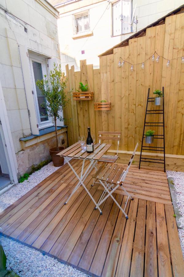 Le Chanzy-Terrasse Privative Saumur Bagian luar foto